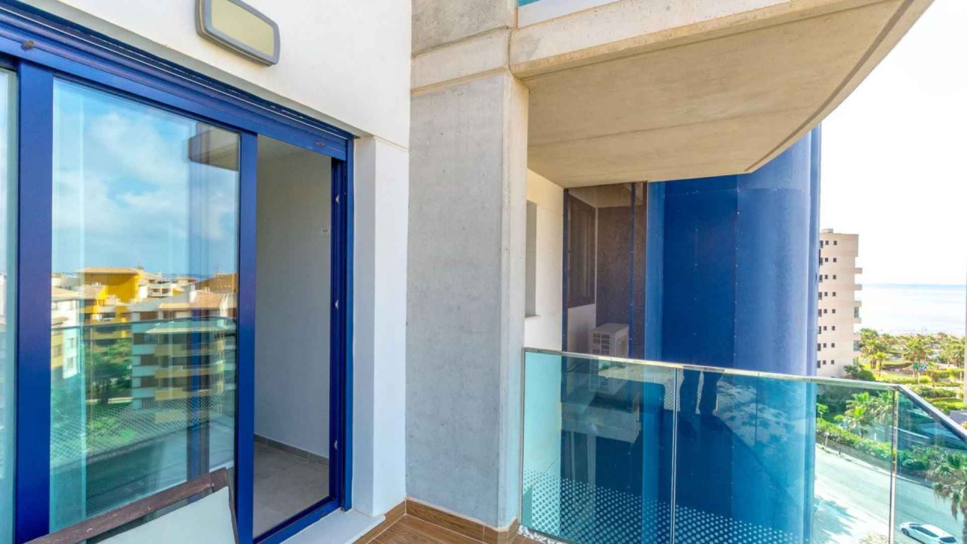 resale-apartment-torrevieja-punta-prima_158476_xl