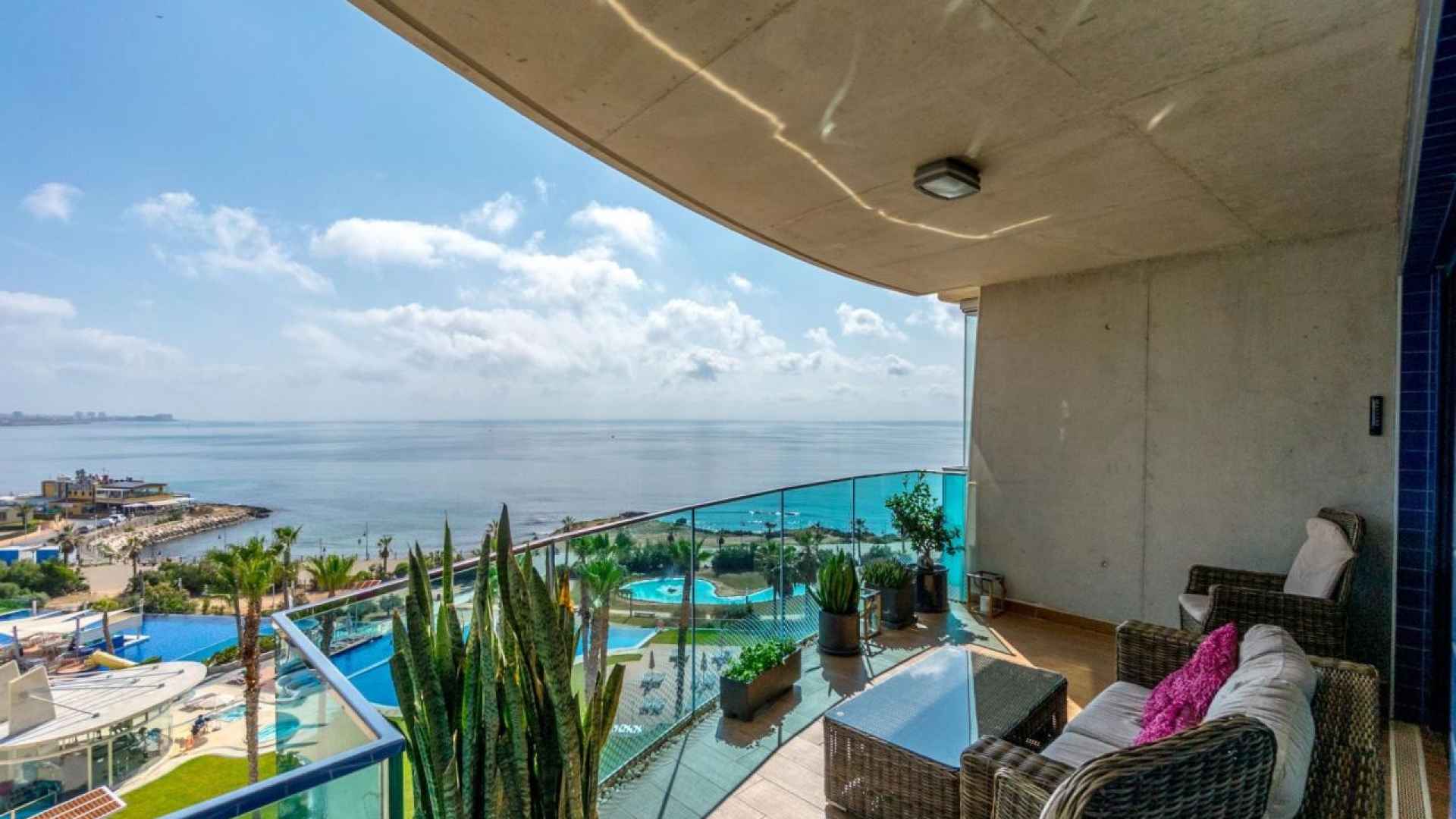 resale-apartment-torrevieja-punta-prima_158479_xl