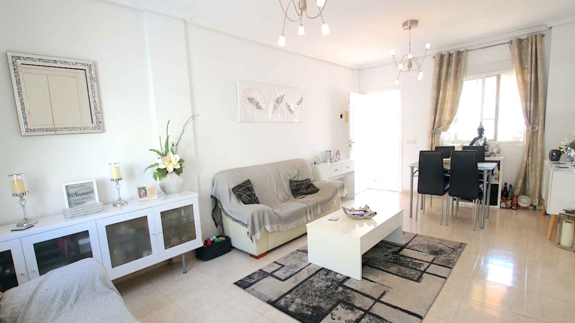 49024_fabulous_3_bed_semi_detached_property_with_use_of_a_heated_pool_020625091041_img_3274