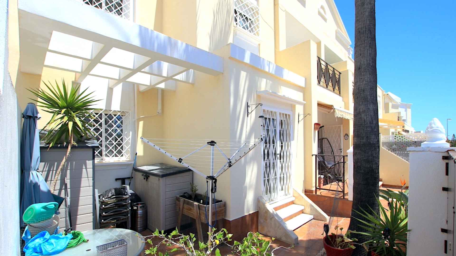 49024_fabulous_3_bed_semi_detached_property_with_use_of_a_heated_pool_020625091048_img_3381