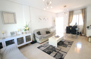 49024_fabulous_3_bed_semi_detached_property_with_use_of_a_heated_pool_020625091041_img_3274