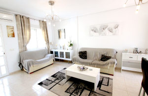 49024_fabulous_3_bed_semi_detached_property_with_use_of_a_heated_pool_020625091042_img_3293