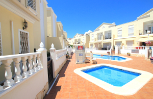 49024_fabulous_3_bed_semi_detached_property_with_use_of_a_heated_pool_020625091044_img_3366