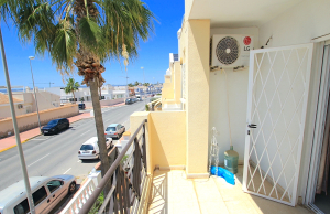 49024_fabulous_3_bed_semi_detached_property_with_use_of_a_heated_pool_020625091047_img_3342