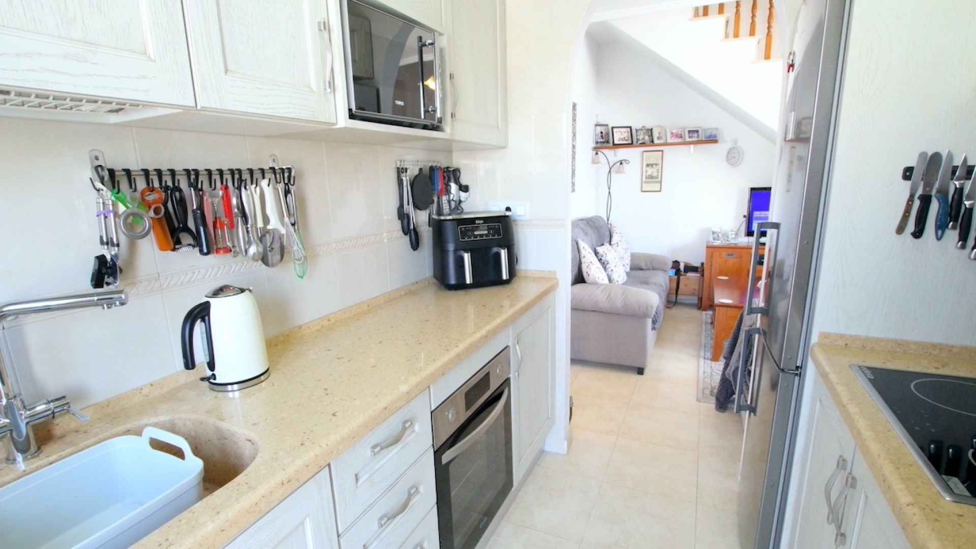 49035_spacious_three_bedroom_detached_villa_with_open_vistas_090625092422_img_4033