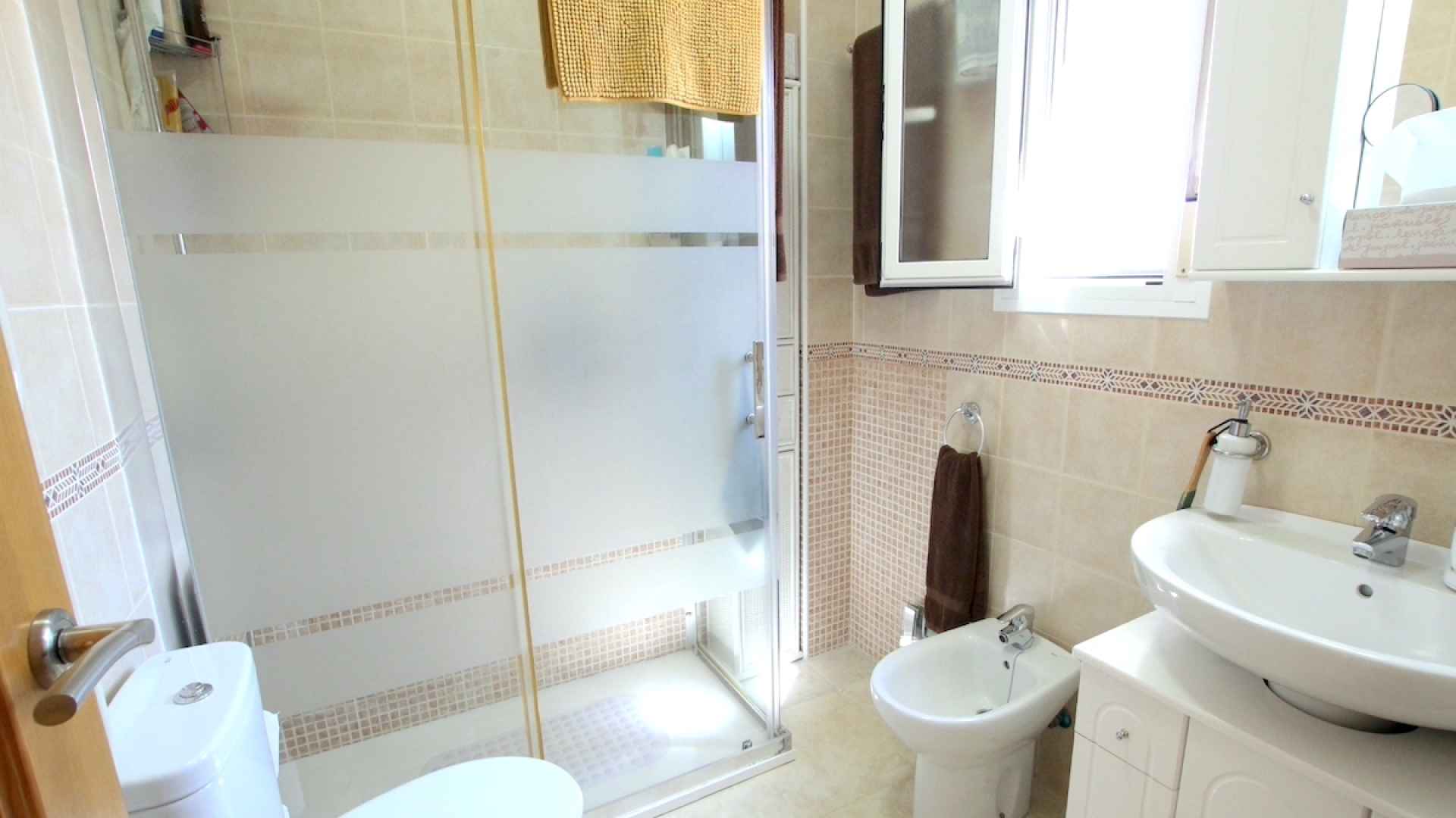 49035_spacious_three_bedroom_detached_villa_with_open_vistas_090625092422_img_4082