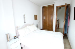 49032_wonderful_three_bedroom_end_townhouse_with_sea_views_060625140555_img_3738