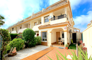 Ref:200-4115-Three Bedroom End Townhouse In La Zenia, Orihuela Costa.-Alicante-Spain-Townhouse-Resale