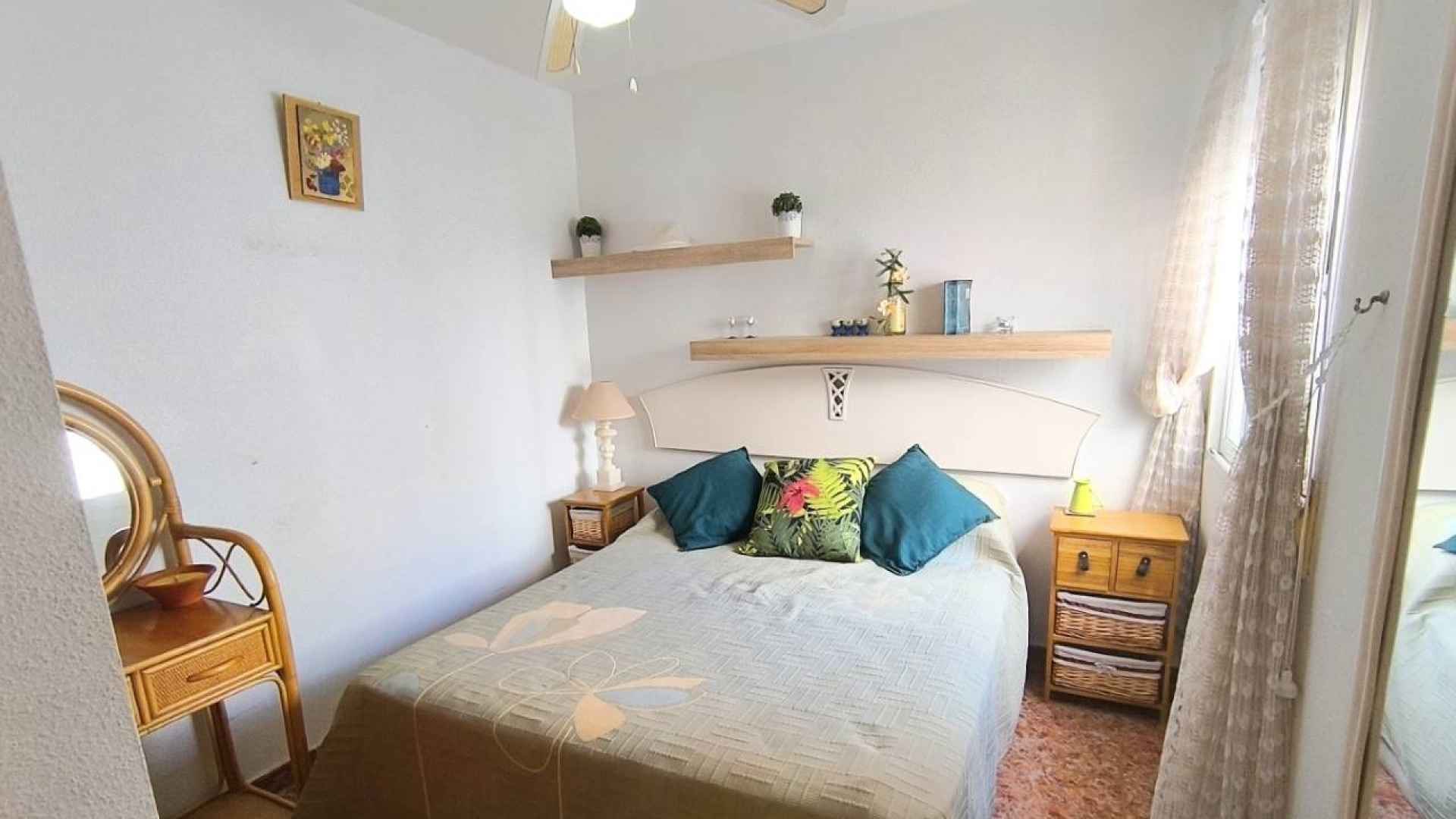 re-sale-apartment-torrevieja-jardin-del-mar_70069_xl