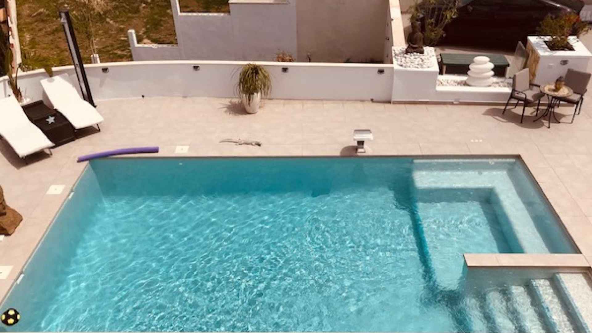 11832566_xl