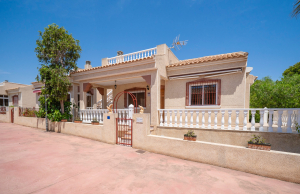 Ref:200-4171-Three Bedroom Detached Villa In Algorfa.-Alicante-Spain-Villa-Resale