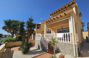 200-4186, Three Bedroom Detached Villa In Villamartin.