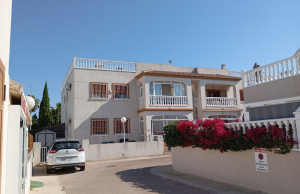 200-4216, Two Bedroom, Top floor Apartment In Daya Vieja.