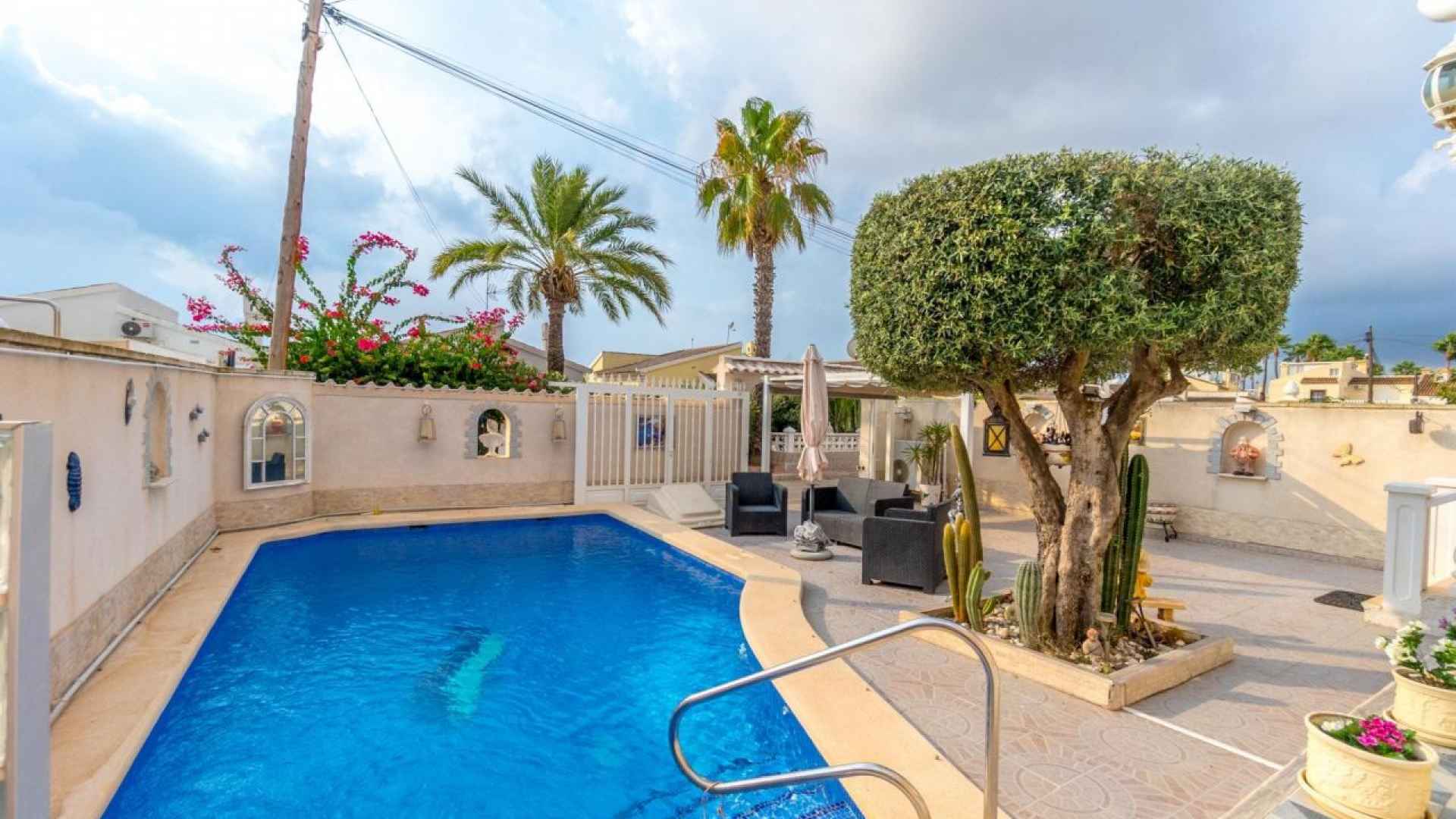 resale-detached-villa-orihuela-costa-playa-flamenca_160796_xl