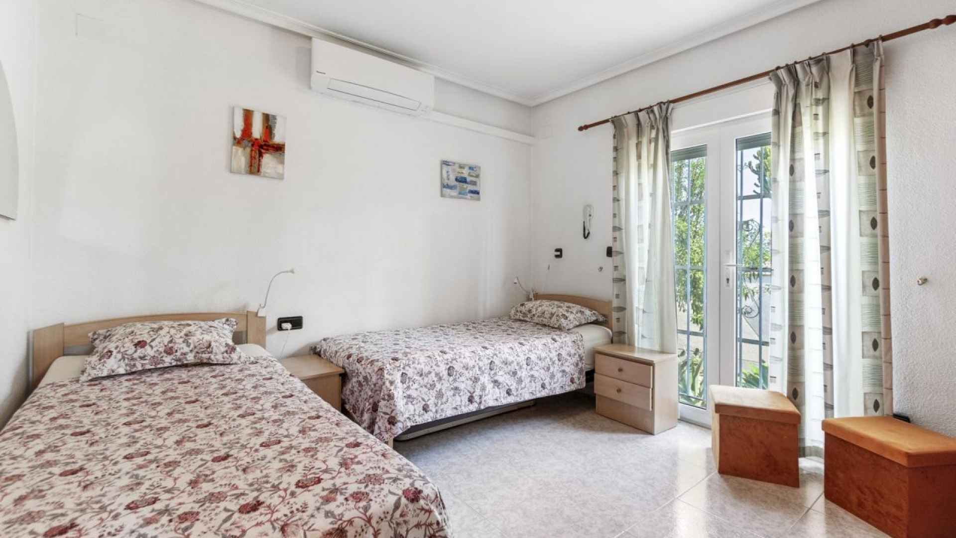 resale-detached-villa-orihuela-costa-playa-flamenca_160745_xl