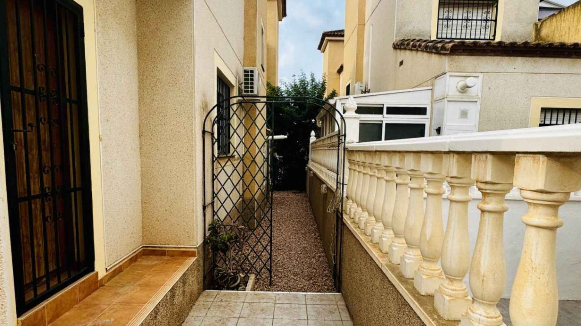 re-sale-detached-villa-algorfa_75332_xl
