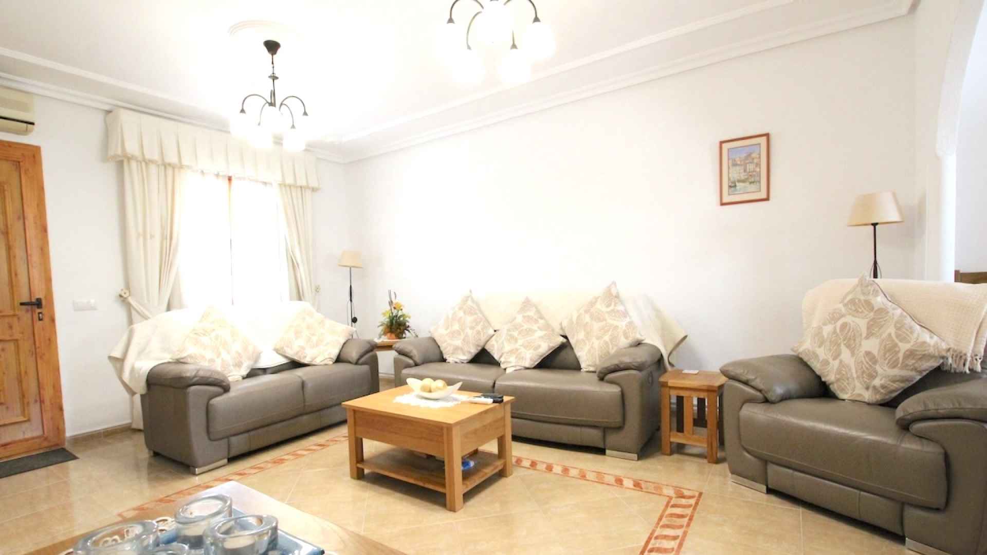 49095_stunning_3_bedroom_coastal_semi_detached_villa_280725133532_img_5517