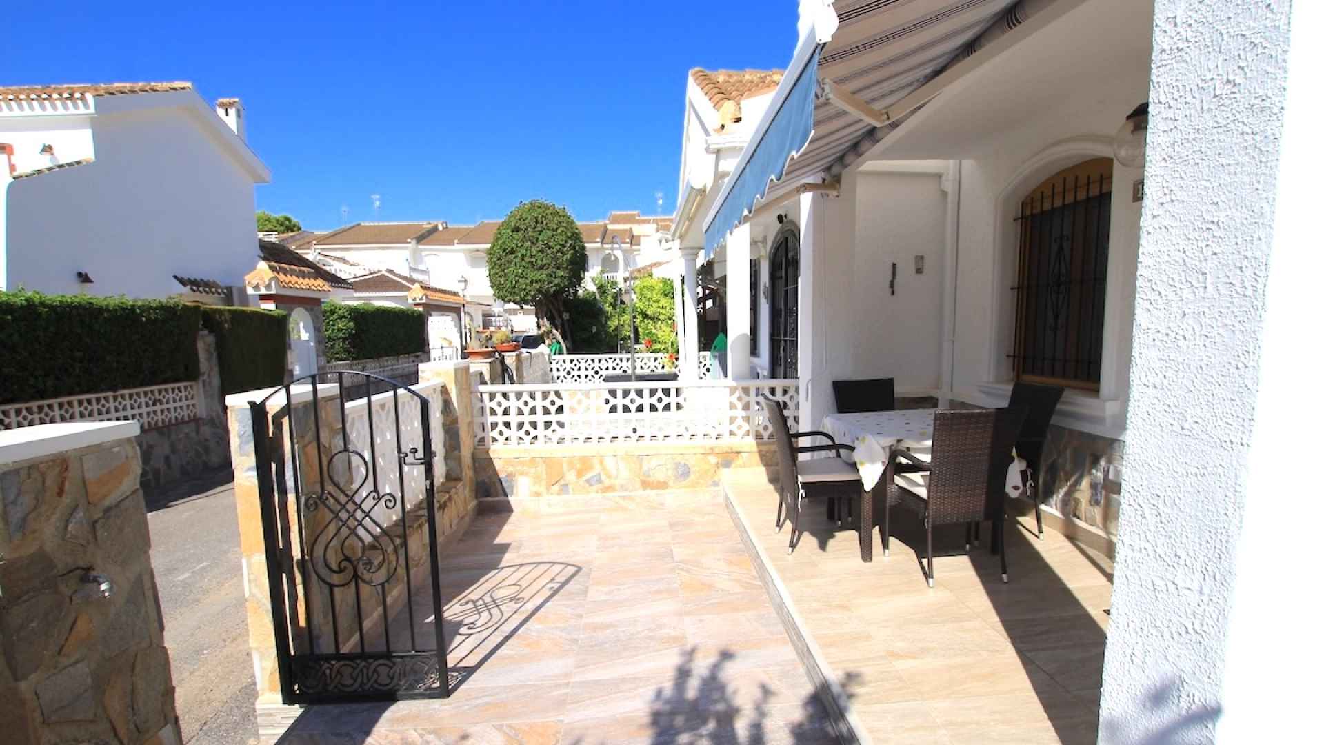 49095_stunning_3_bedroom_coastal_semi_detached_villa_280725133535_img_5477