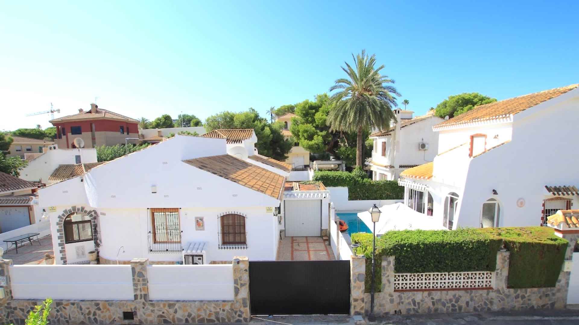 49095_stunning_3_bedroom_coastal_semi_detached_villa_280725133537_img_5542