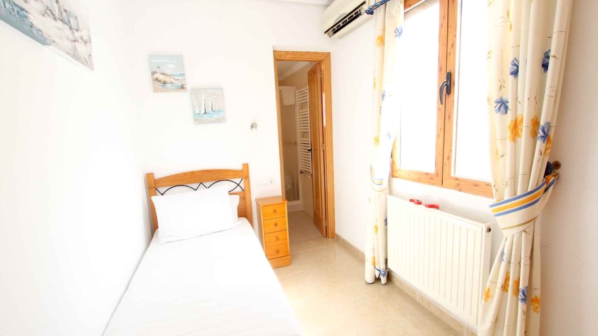 49095_stunning_3_bedroom_coastal_semi_detached_villa_280725133537_img_5555