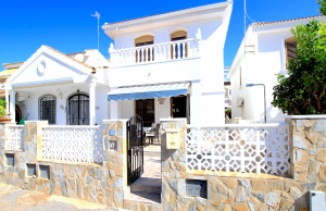 49095_stunning_3_bedroom_coastal_semi_detached_villa_280725133533_img_5471