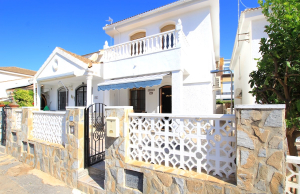 49095_stunning_3_bedroom_coastal_semi_detached_villa_280725133535_img_5474