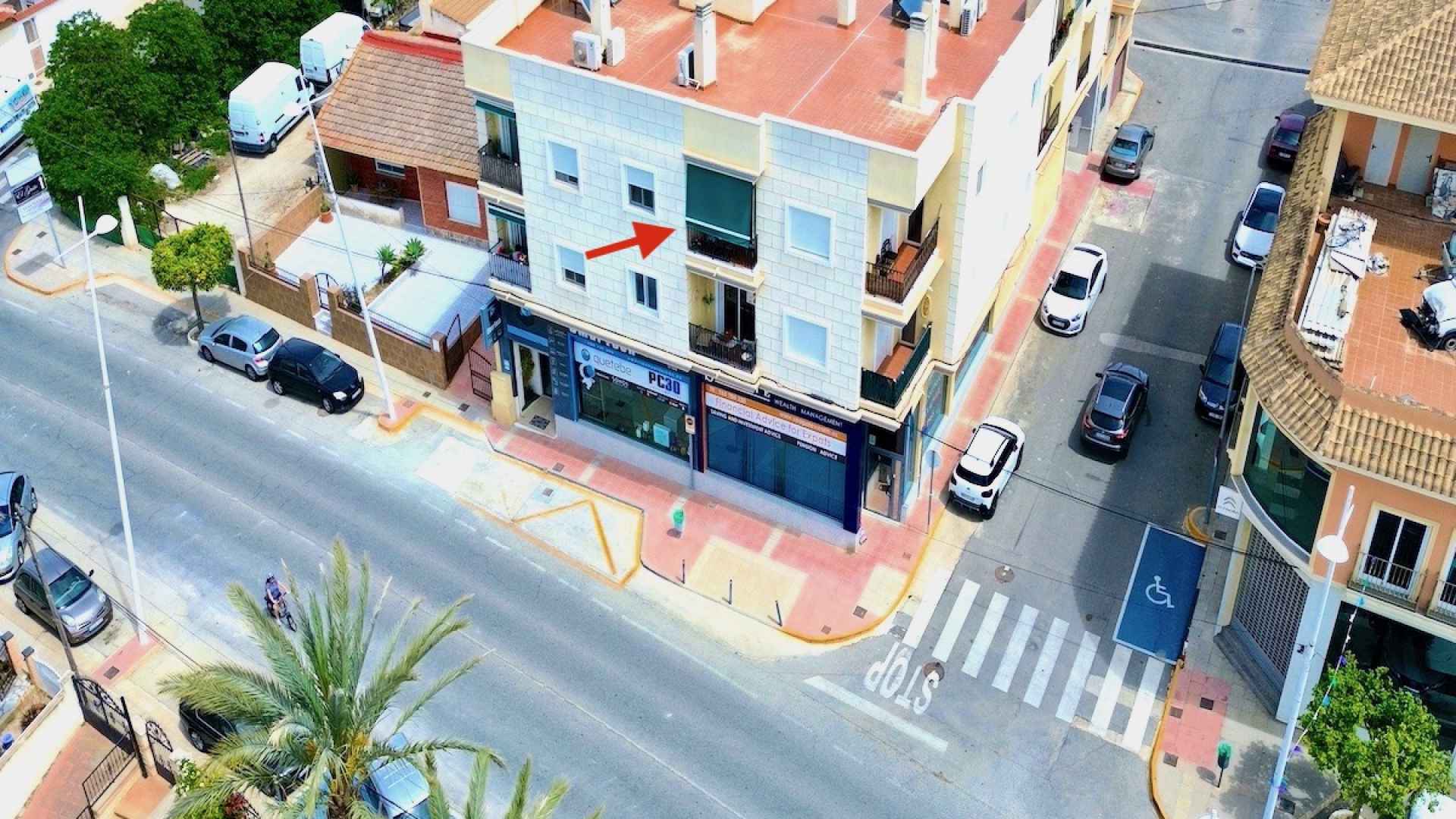 49043_spacious_2_bed_top_floor_apartment_benijofar_high_street_110625164840_48436_spacious_2_bed_top_floor_apartment_benijofar_high_street_260424150725_dji_0142
