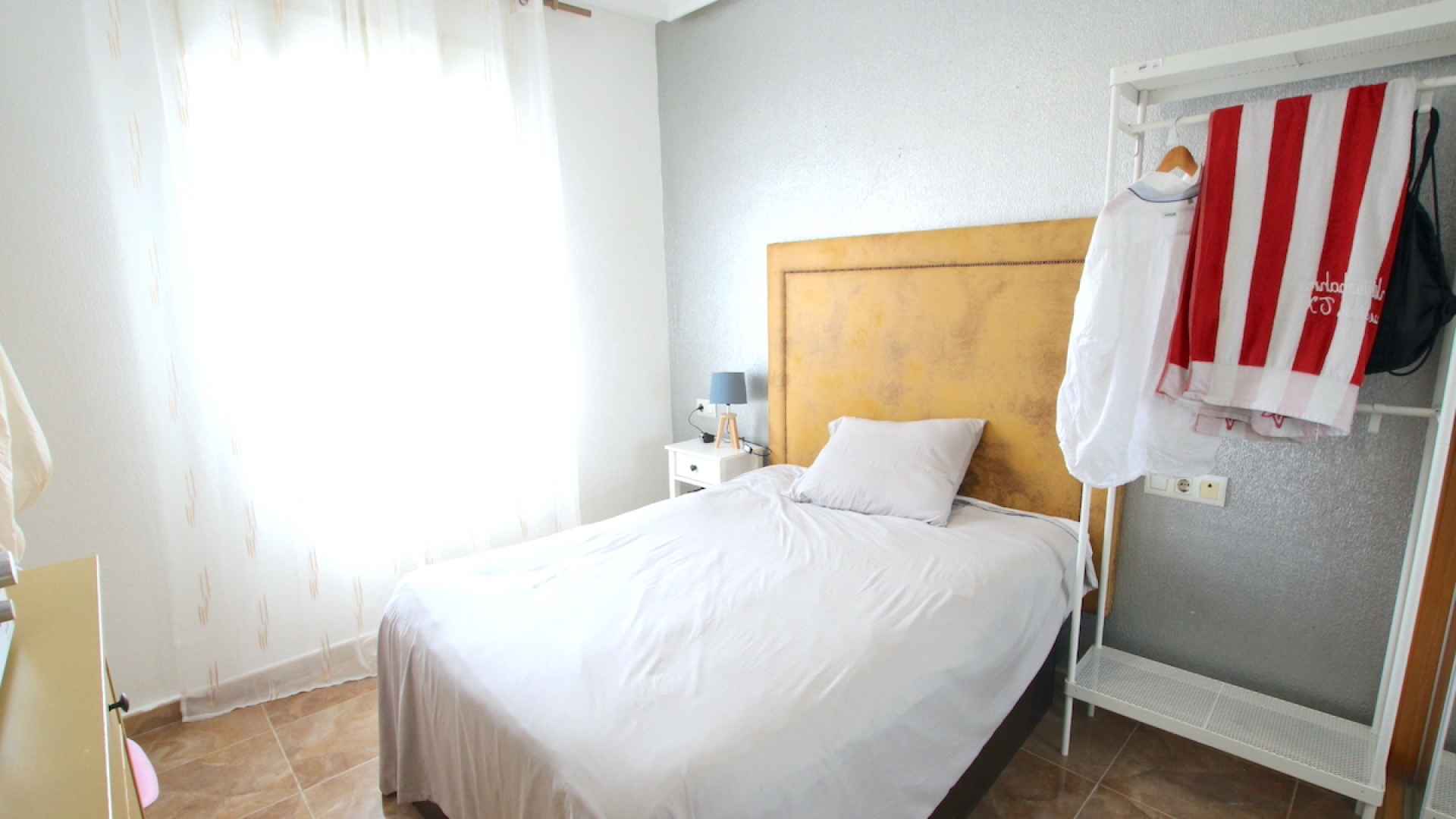 49043_spacious_2_bed_top_floor_apartment_benijofar_high_street_110625164930_img_4280