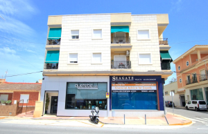 49043_spacious_2_bed_top_floor_apartment_benijofar_high_street_110625164926_img_4224
