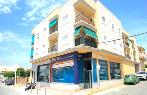 49043_spacious_2_bed_top_floor_apartment_benijofar_high_street_110625164930_img_4228