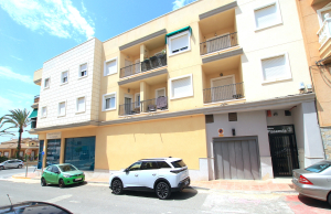 49043_spacious_2_bed_top_floor_apartment_benijofar_high_street_110625164930_img_4236