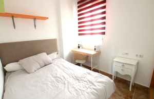 49043_spacious_2_bed_top_floor_apartment_benijofar_high_street_110625164931_img_4293
