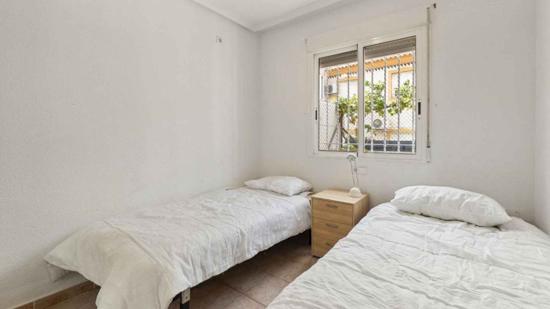 resale-ground-floor-torrevieja-pueblo-centro_160847_xl