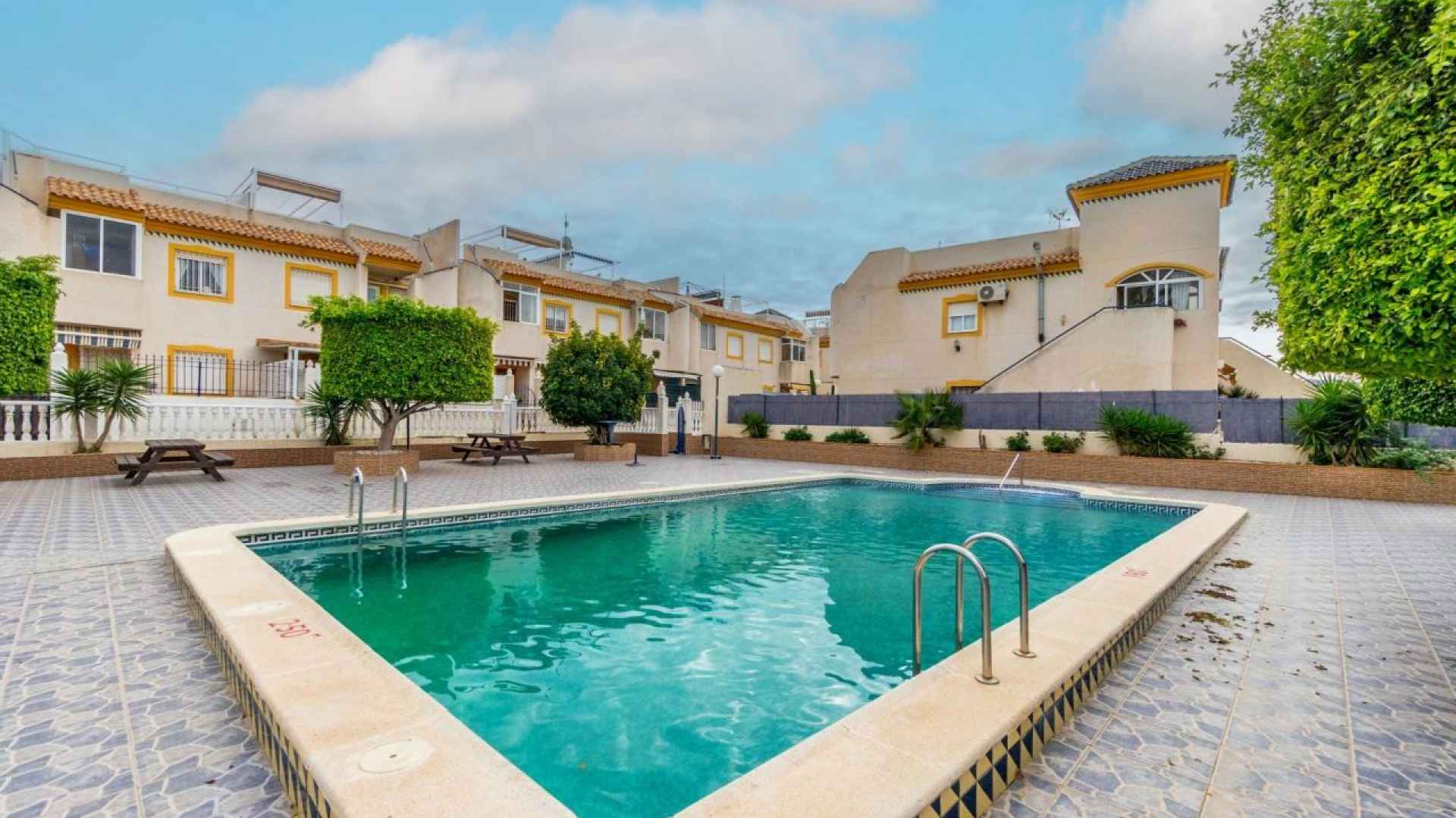 resale-ground-floor-torrevieja-pueblo-centro_160864_xl