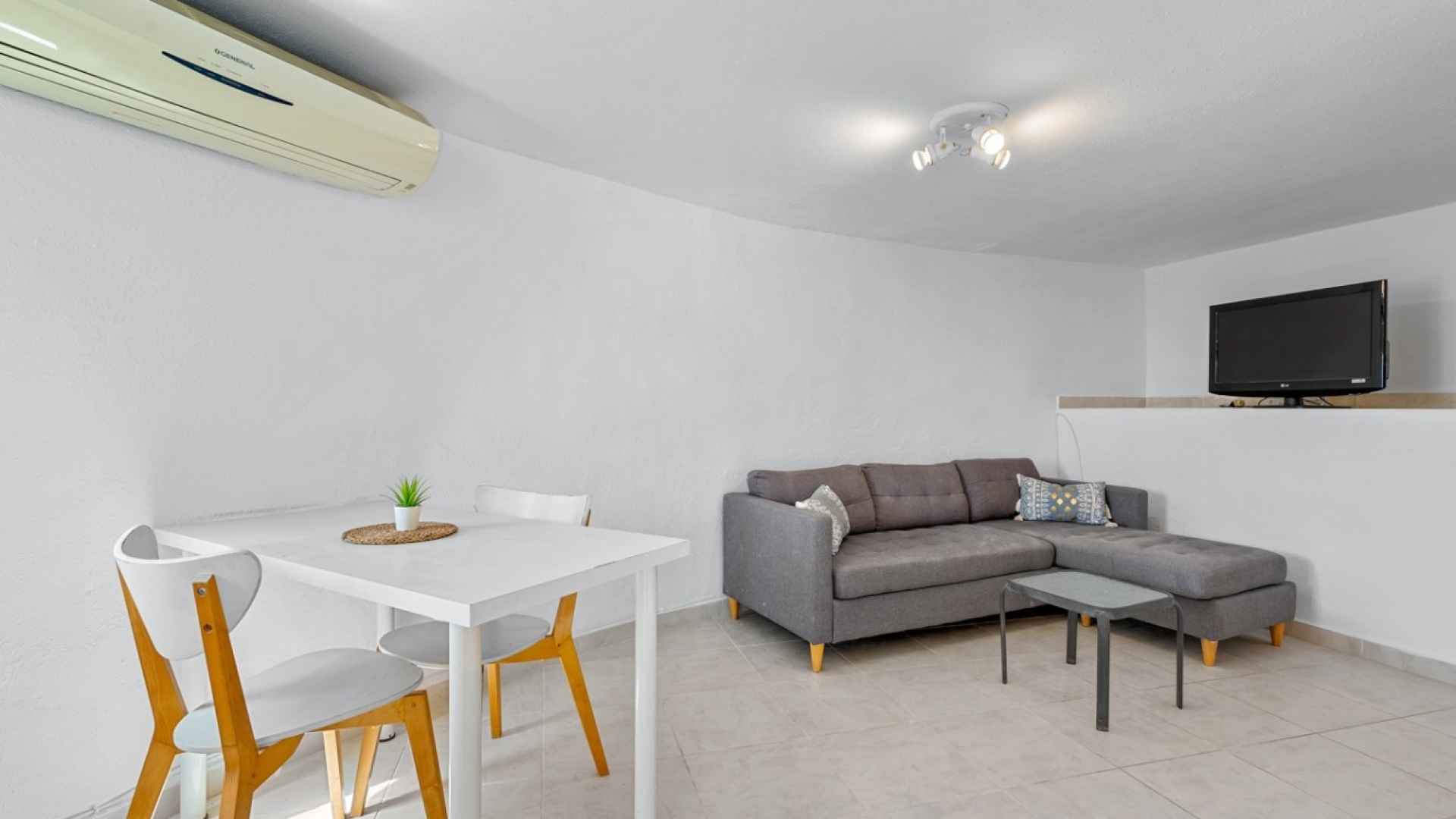 sale-villa-ciudad-quesada-rojales_228750_lg