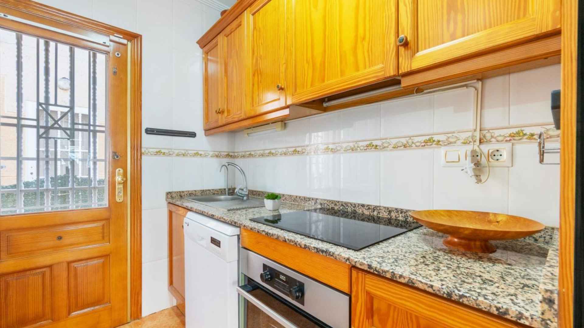resale-detached-villa-torrevieja-banos-de-europa-club-salino_161393_xl