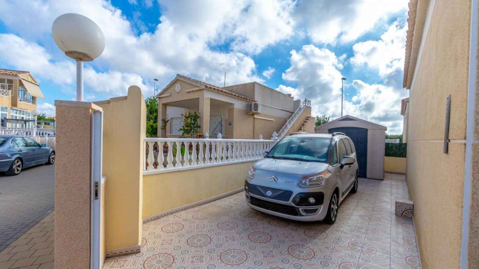 resale-detached-villa-torrevieja-banos-de-europa-club-salino_161414_xl