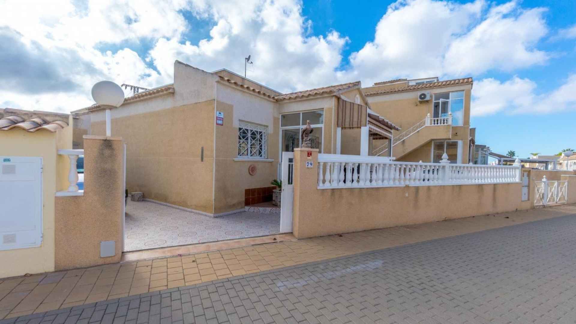 resale-detached-villa-torrevieja-banos-de-europa-club-salino_161415_xl