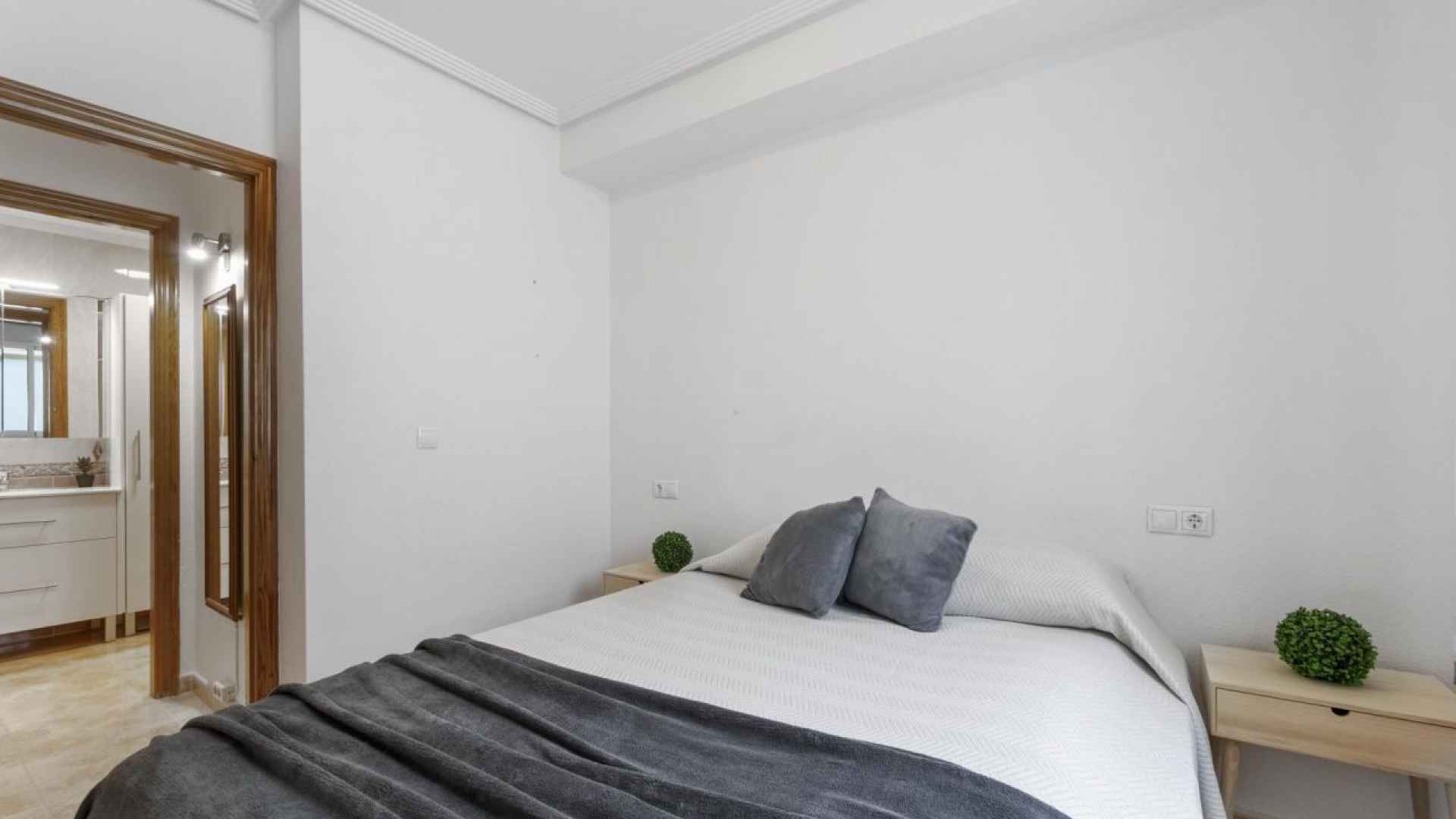 resale-penthouse-top-floor-orihuela-costa-la-cinuelica_161373_xl