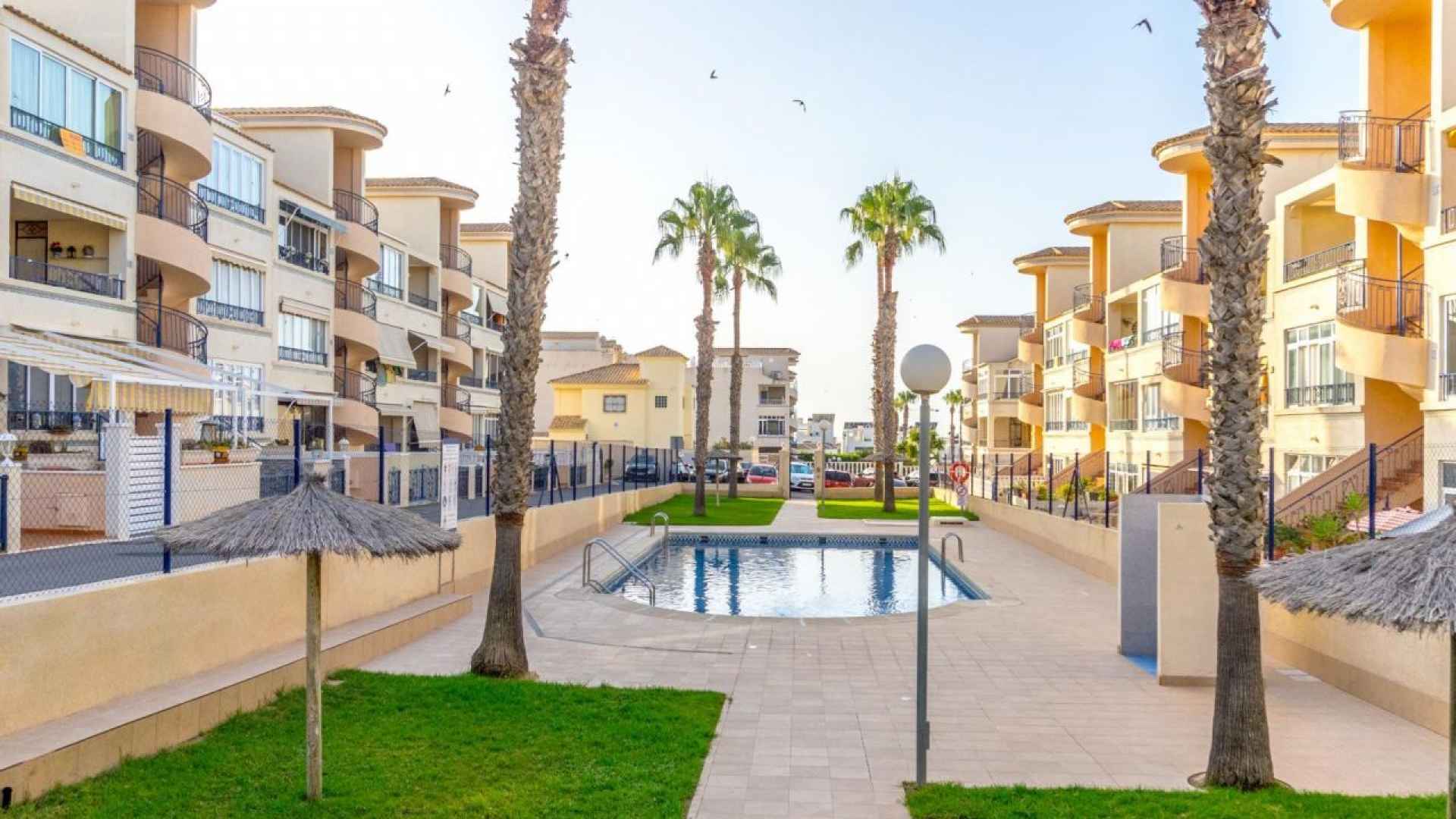 resale-penthouse-top-floor-orihuela-costa-la-cinuelica_161388_xl