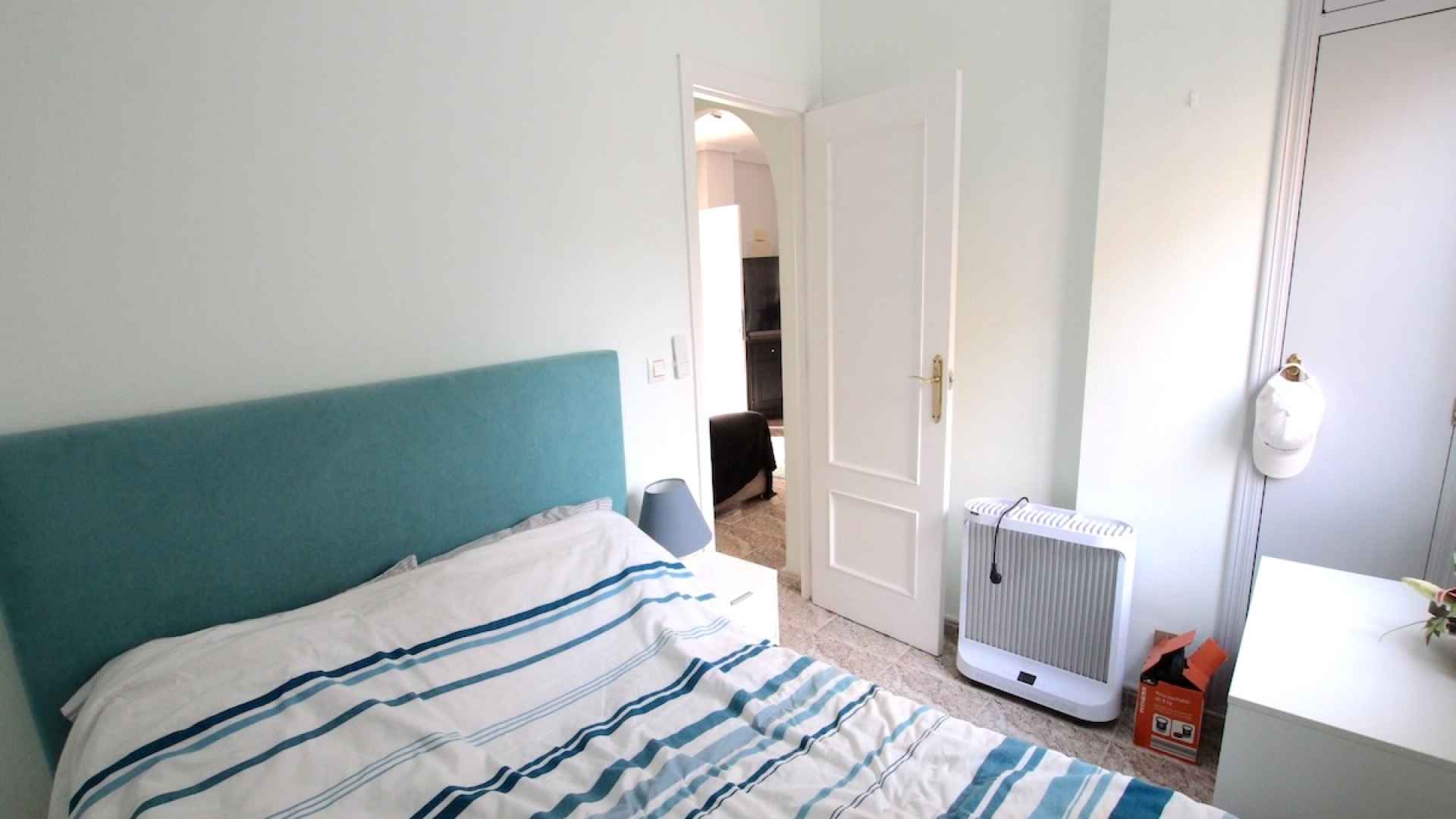 49112_wonderful_2_bed_ground_floor_apartment_with_great_outdoor_space_190825115246_img_5762