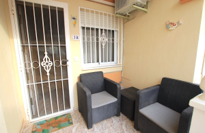49112_wonderful_2_bed_ground_floor_apartment_with_great_outdoor_space_190825115248_img_5737