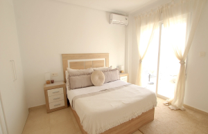 49115_stylish_3_bed_3_bath_semi_detached_villa_with_pool_views_250825141902_img_5968