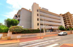200-4505, Two Bedroom, First Floor Apartment In Guardamar Del Segura.