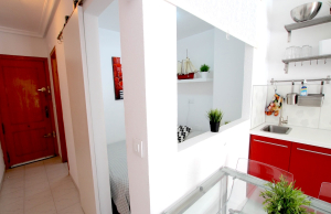 49140_stylish_one_bedroom_apartment_with_sea_views_110925135231_img_6845