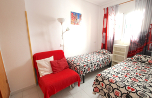 49140_stylish_one_bedroom_apartment_with_sea_views_110925135236_img_6828