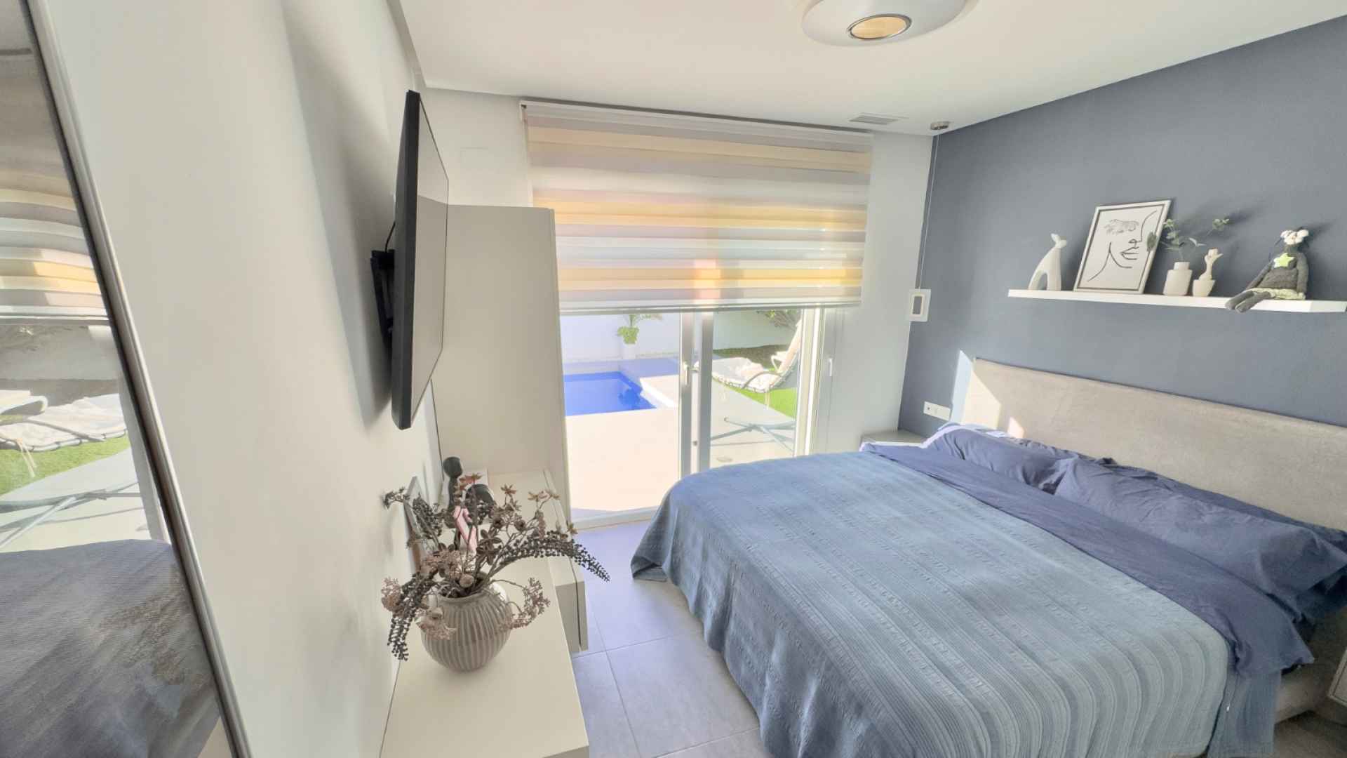 o_1j8as52vkg4ehnnuq41mrb13o138