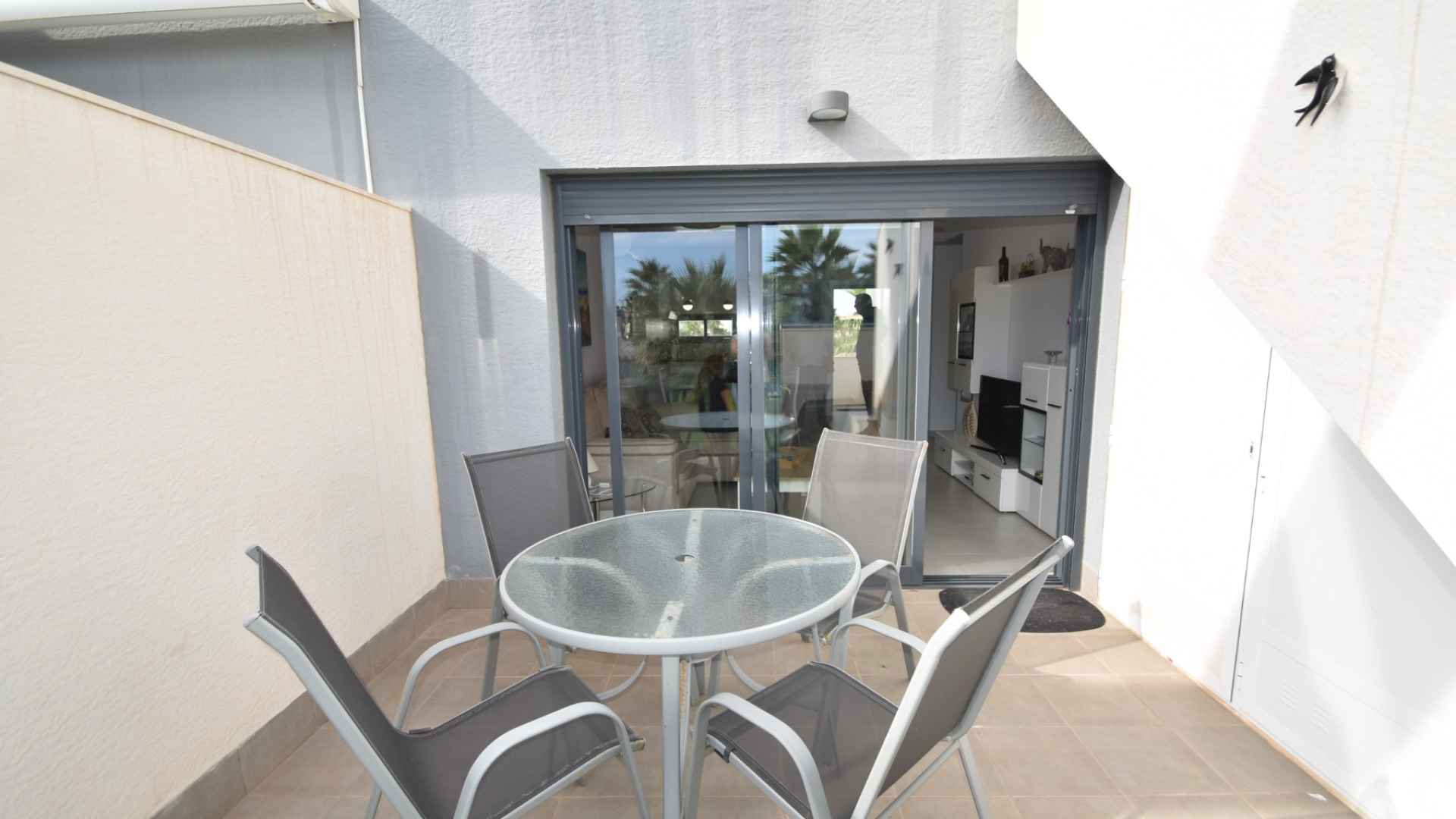 o_1j8te6fdegvrtlvajhphc16jg3n