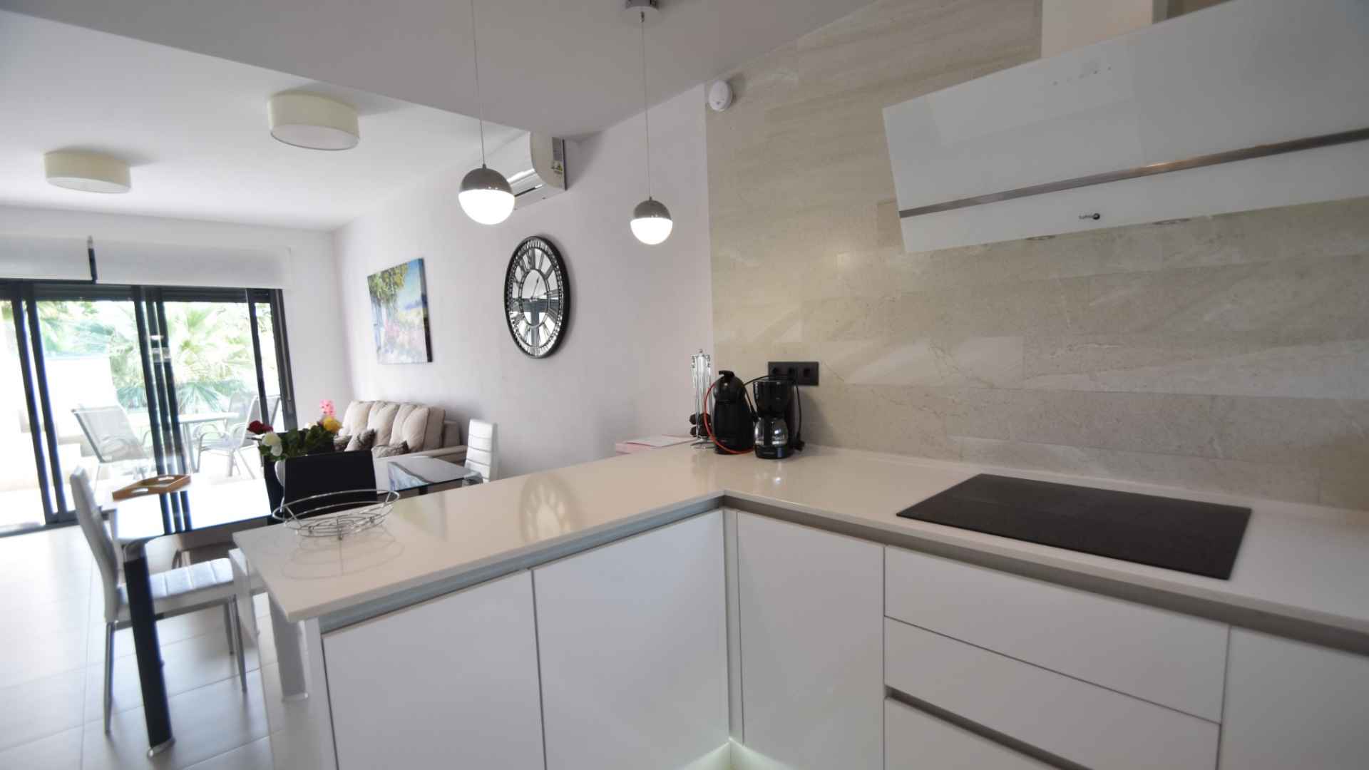 o_1j8te7i311duul79h5l1k8l19bm6a