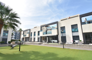 o_1j8te92fmenbkhd1o7m164d1dro7u